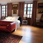 Besharat Gallery & Museum לינה וארוחת בוקר 4*
