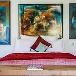 Besharat Gallery & Museum 4*