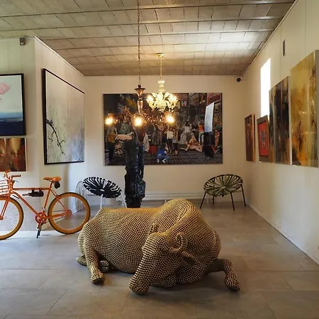 Besharat Gallery & Museum