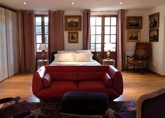 Besharat Gallery & Museum 4* Барбизон